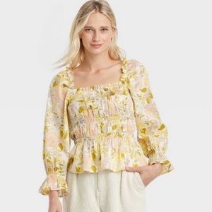 Ballon-Sleeve Floral Flare Top